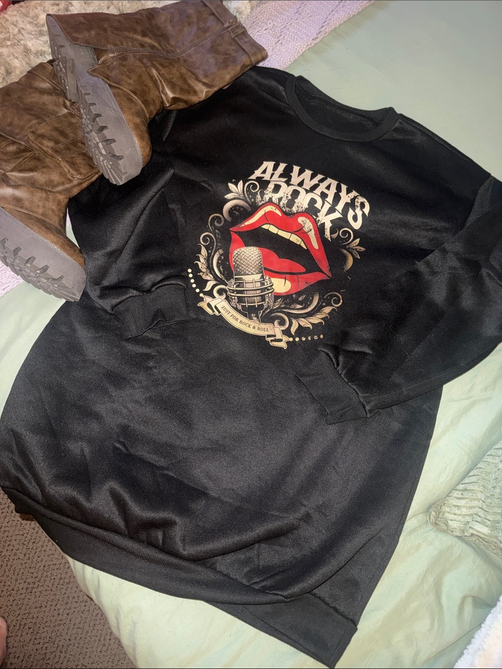 Woman’s Black 'Always Rock' Graphic Pullover Sweatshirt